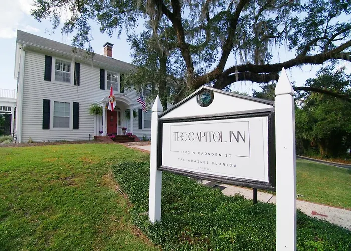 The Capitol Bed and breakfast 3*